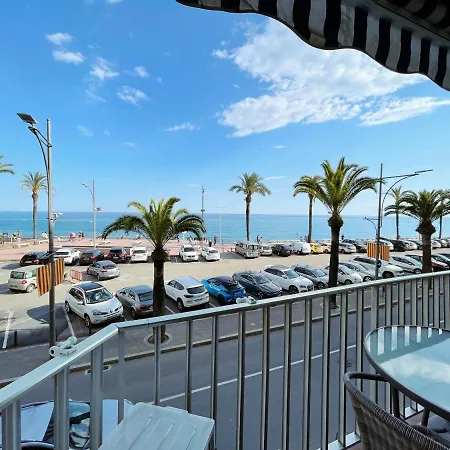 Happy Lloret Льорет-де-Мар